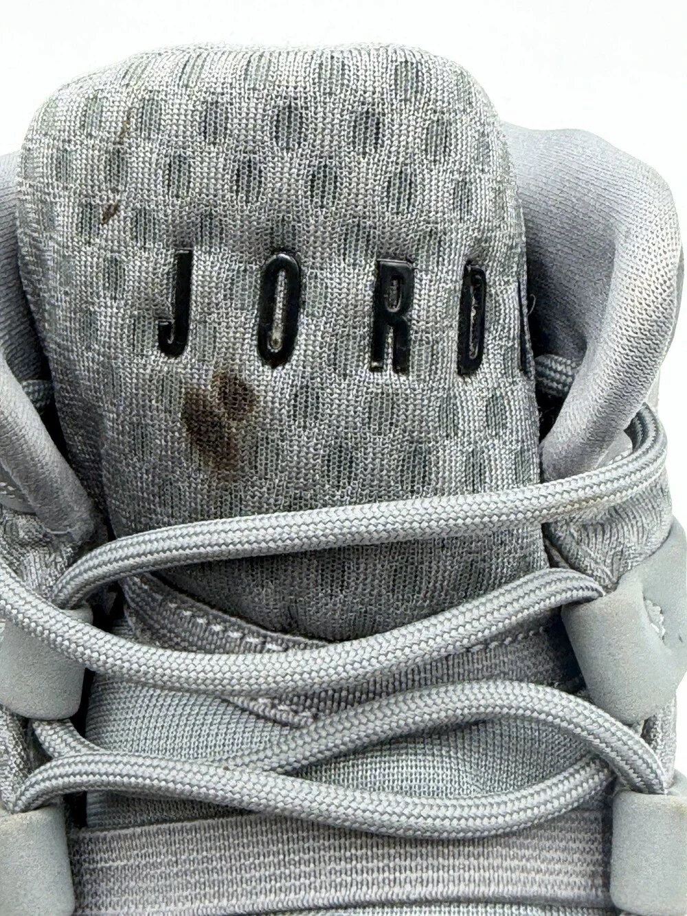 Nike Air Jordan Max Aura Men’s Sz 13 Cool Grey Basketball Shoes - AQ9084-010